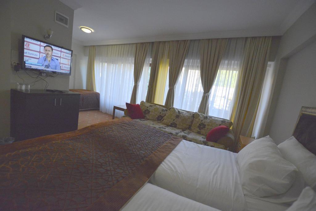 Palace Point Hotel Istambul Extérieur photo