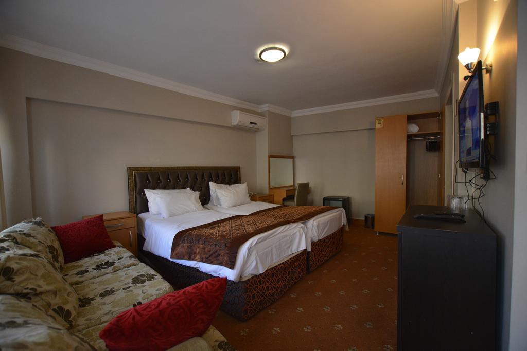 Palace Point Hotel Istambul Extérieur photo