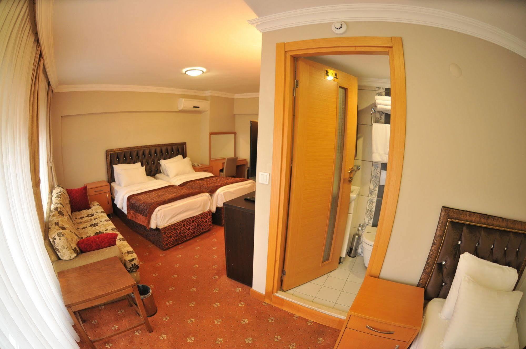 Palace Point Hotel Istambul Extérieur photo